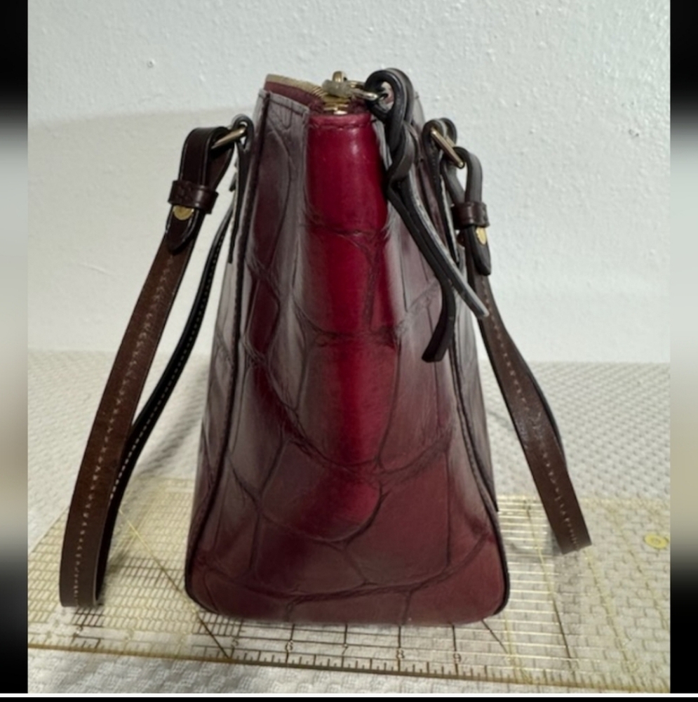 Dooney & Bourke Burgandy Croc-Embossed Tote EUC. L 15", W 5 1/2, H 9" - Picture 5 of 6